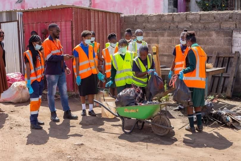 VSI volunteers taking part in community action